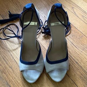 Yoki high heels